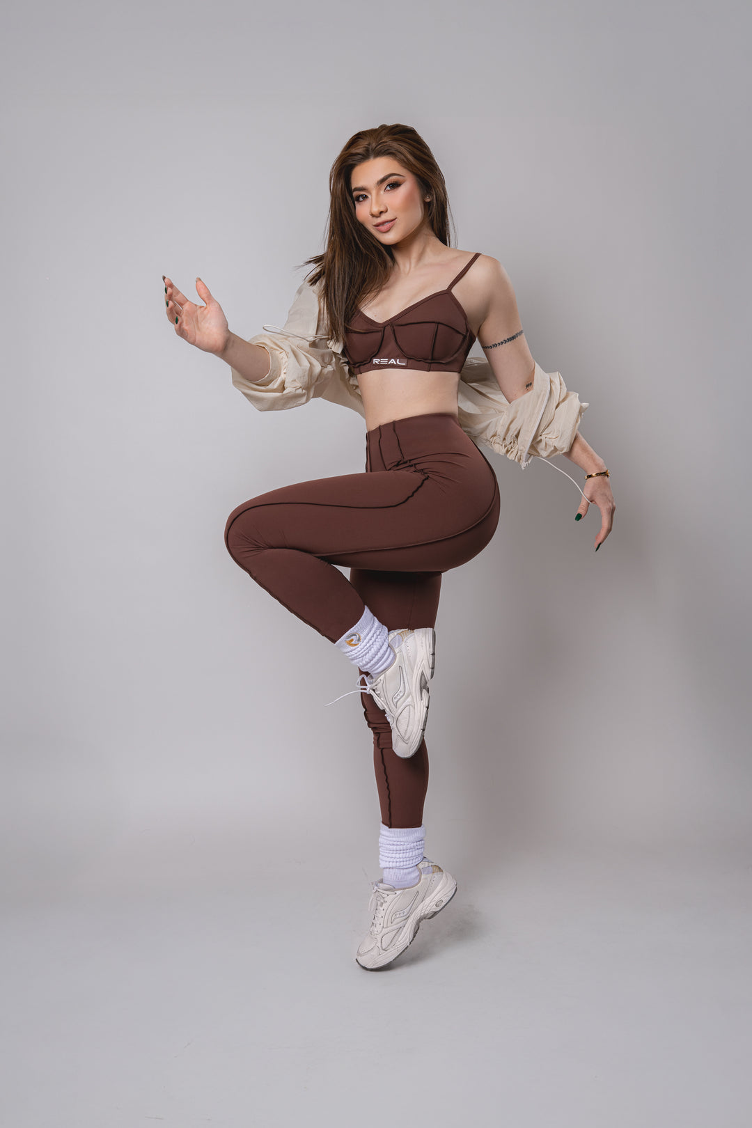 Aneira Set